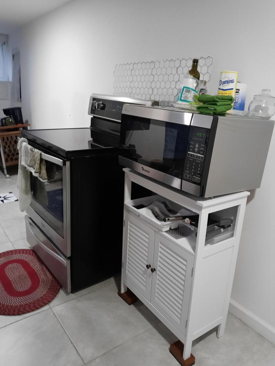 "Cozy Basement Retreat Just 40 Minutes To Nyc!" Apartman Irvington Kültér fotó